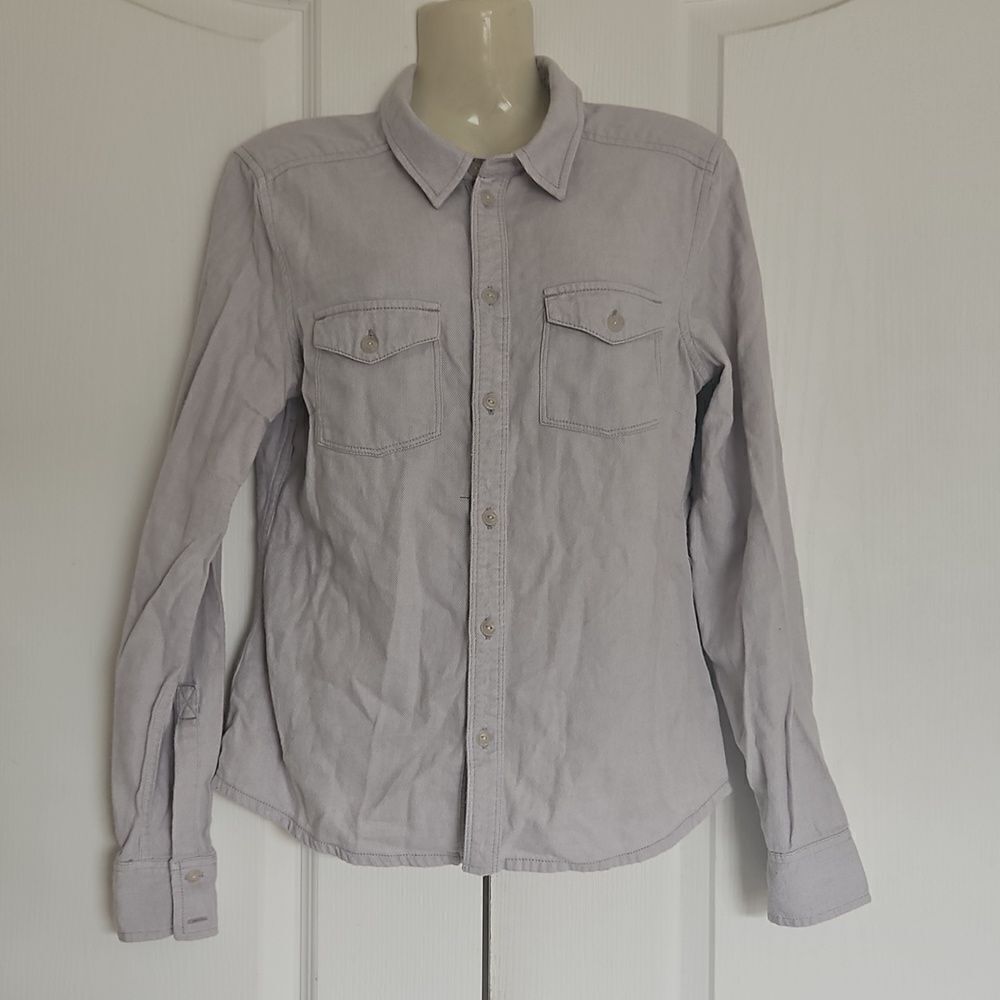 TNA Women's Classis Fit Button-Down Long Sleeves Cotton Shirt Small Gray